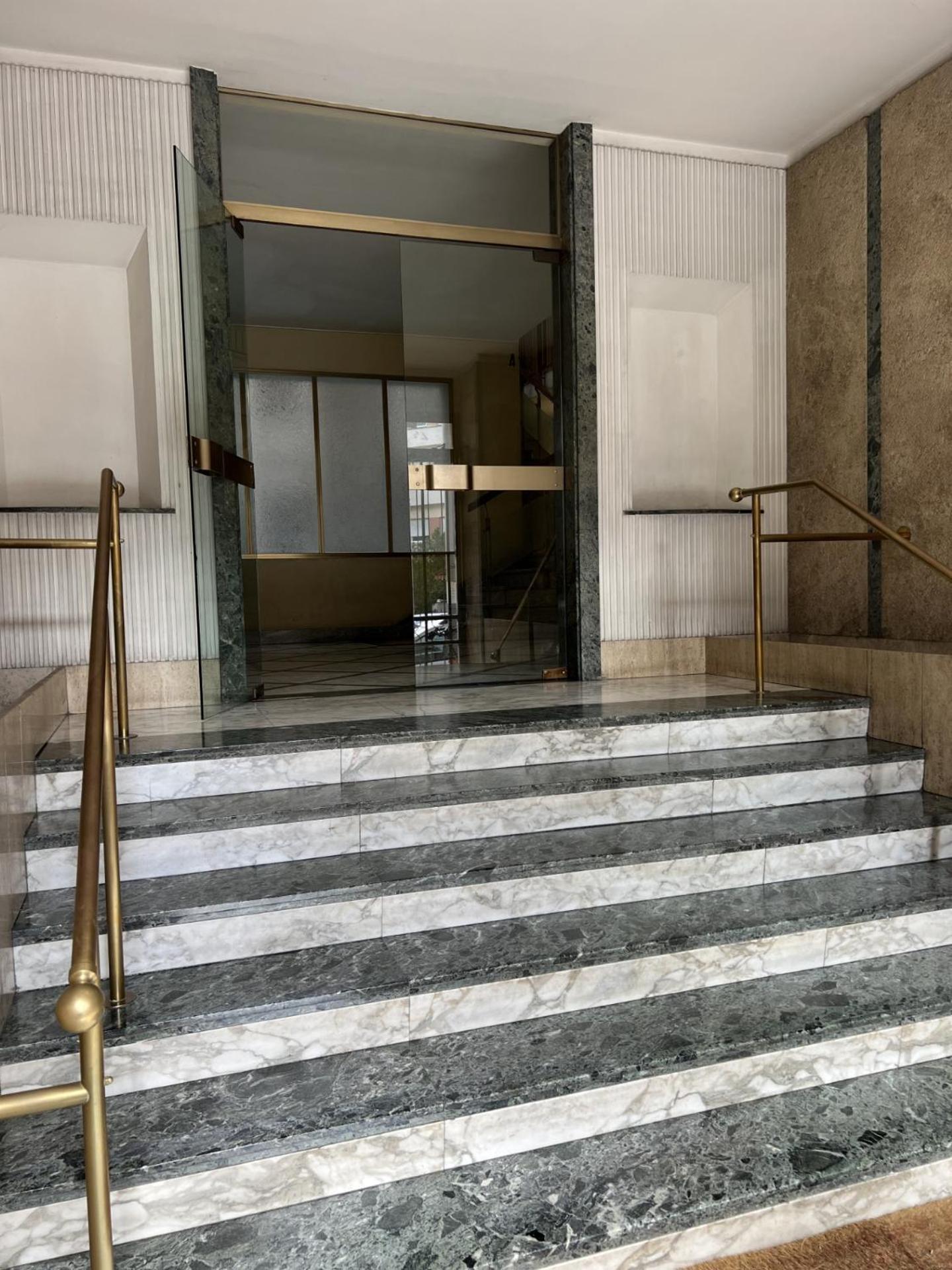 Savorelli Vatican Apartment Rom